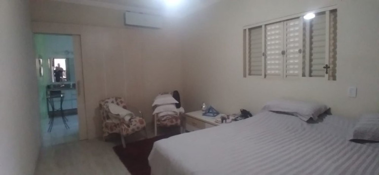 Imagem Sobrado com 3 Quartos à Venda, 140 m² em Jardim Ismênia - São José Dos Campos