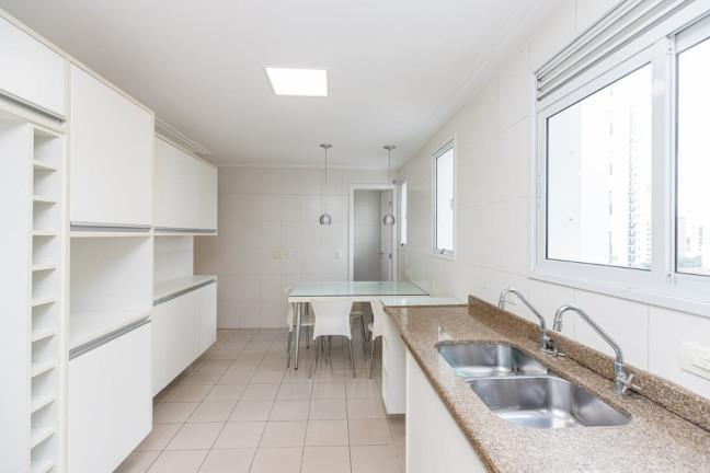 Imagem Imóvel com 3 Quartos à Venda, 158 m² em Moema - São Paulo Imagem Imóvel com 3 Quartos à Venda, 158 m² em Moema - São Paulo