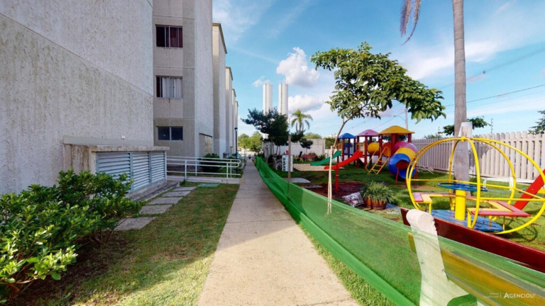 Imagem Imóvel com 2 Quartos à Venda, 40 m² em Cavalhada - Porto Alegre Imagem Imóvel com 2 Quartos à Venda, 40 m² em Cavalhada - Porto Alegre