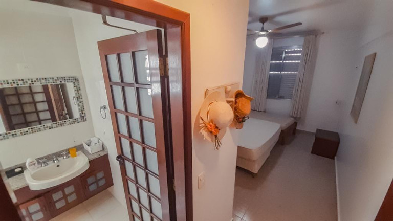 Imagem Apartamento com 2 Quartos à Venda, 100 m² em Pitangueiras - Guarujá Imagem Apartamento com 2 Quartos à Venda, 100 m² em Pitangueiras - Guarujá