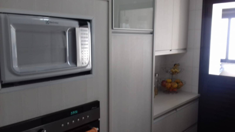Imagem Apartamento com 3 Quartos à Venda, 142 m² em Vila Bertioga - São Paulo