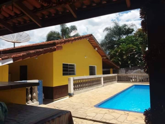 Chácara com 4 Quartos à Venda, 250 m² em Jardim Estância Brasil - Atibaia