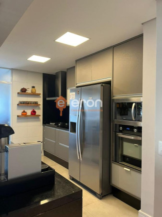 Imagem Apartamento com 2 Quartos à Venda, 116 m²