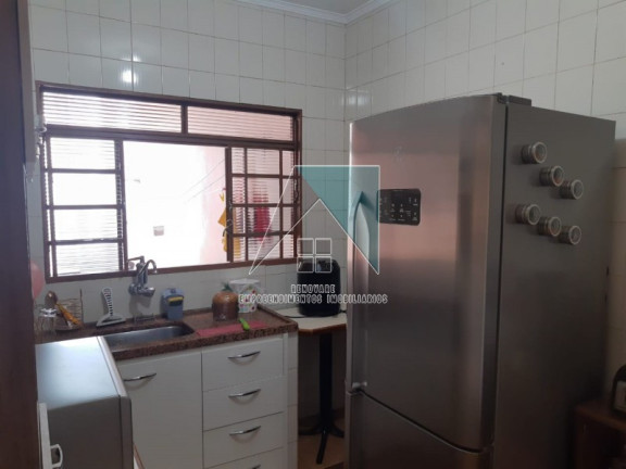 Imagem Casa com 3 Quartos à Venda, 213 m² em Monte Alegre - Ribeirão Preto Imagem Casa com 3 Quartos à Venda, 213 m² em Monte Alegre - Ribeirão Preto