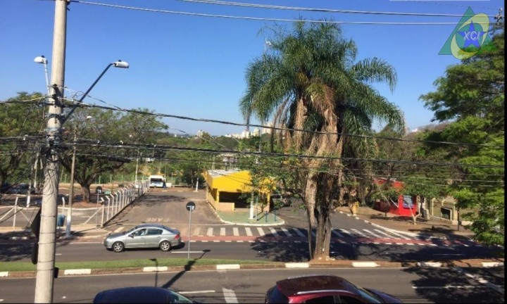Casa com 3 Quartos à Venda, 220 m² em Parque Taquaral - Campinas