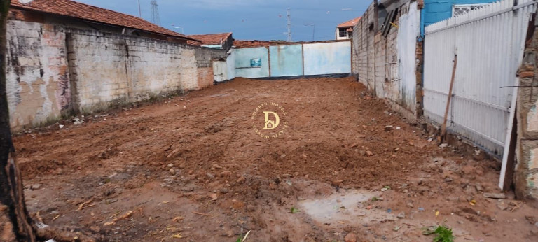 Imagem Terreno à Venda, 300 m² em Parque Industrial - São José Dos Campos Imagem Terreno à Venda, 300 m² em Parque Industrial - São José Dos Campos