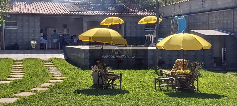 Imagem Chácara com 3 Quartos à Venda, 328 m² em Centro - Jarinu
