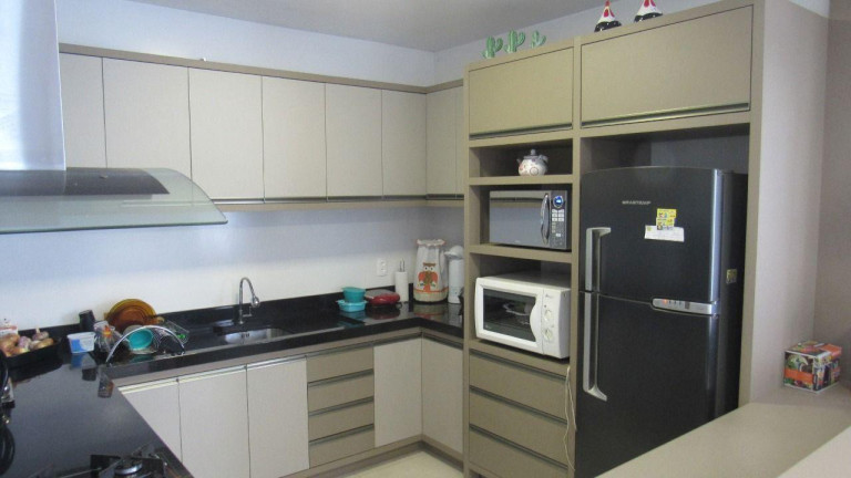 Imagem Casa com 3 Quartos à Venda, 132 m² em Centro - Concórdia Imagem Casa com 3 Quartos à Venda, 132 m² em Centro - Concórdia
