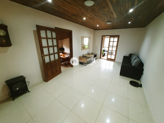 Imagem Imóvel com 2 Quartos à Venda, 1.640 m² Imagem Imóvel com 2 Quartos à Venda, 1.640 m²