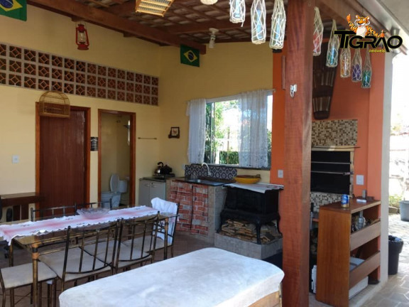 Imagem Casa com 3 Quartos à Venda, 230 m² em Centro - Navegantes Imagem Casa com 3 Quartos à Venda, 230 m² em Centro - Navegantes