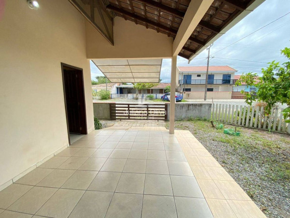 Imagem Casa com 2 Quartos à Venda, 64 m² em Barra Do Sai - Itapoá