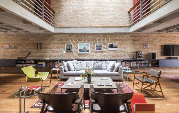 Imagem Casa com 3 Quartos à Venda, 297 m² em Vila Madalena - São Paulo Imagem Casa com 3 Quartos à Venda, 297 m² em Vila Madalena - São Paulo