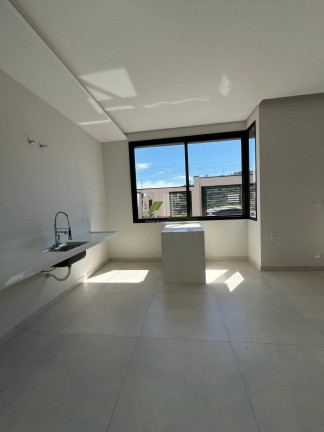 Imagem Casa com 3 Quartos à Venda, 99 m²