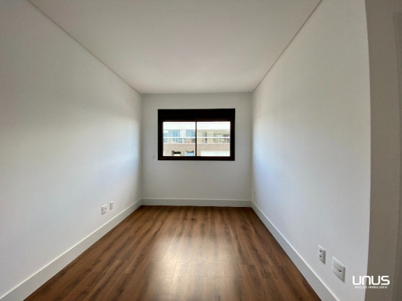 Imagem Apartamento com 3 Quartos à Venda, 129 m² em Kobrasol - São José