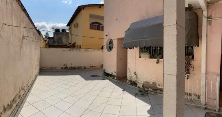 Imagem Imóvel com 3 Quartos à Venda, 175 m² em Campo Grande - Rio De Janeiro Imagem Imóvel com 3 Quartos à Venda, 175 m² em Campo Grande - Rio De Janeiro