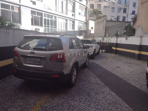 Imagem Apartamento com 2 Quartos à Venda, 98 m² em Copacabana - Rio De Janeiro Imagem Apartamento com 2 Quartos à Venda, 98 m² em Copacabana - Rio De Janeiro