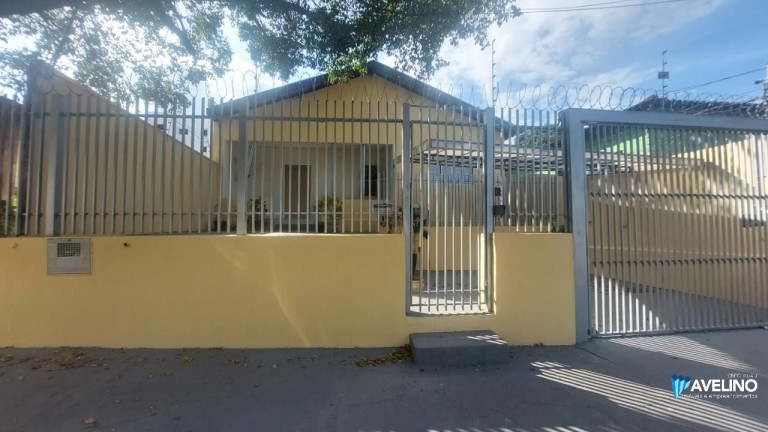 Casa com 2 Quartos para Alugar, 121 m² em Amambaí - Campo Grande
