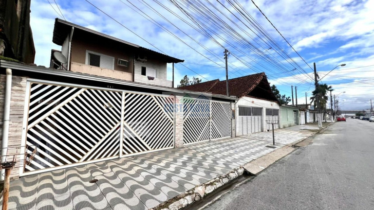 Imagem Casa com 3 Quartos à Venda, 122 m² Imagem Casa com 3 Quartos à Venda, 122 m²