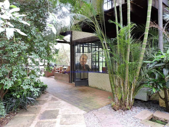 Imagem Casa com 5 Quartos à Venda, 365 m² em Chácara Dos Junqueiras - Carapicuíba Imagem Casa com 5 Quartos à Venda, 365 m² em Chácara Dos Junqueiras - Carapicuíba