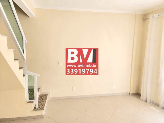 Imagem Casa com 2 Quartos à Venda, 58 m² em Irajá - Rio De Janeiro Imagem Casa com 2 Quartos à Venda, 58 m² em Irajá - Rio De Janeiro
