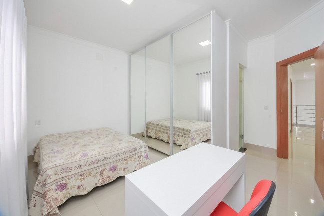Imagem Casa de Condomínio com 5 Quartos à Venda, 403 m² em Jardins Lisboa - Goiânia Imagem Casa de Condomínio com 5 Quartos à Venda, 403 m² em Jardins Lisboa - Goiânia