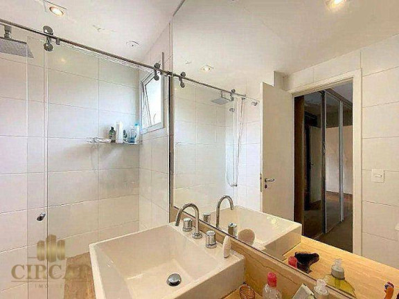 Imagem Apartamento com 3 Quartos à Venda, 168 m² em água Branca - São Paulo Imagem Apartamento com 3 Quartos à Venda, 168 m² em água Branca - São Paulo