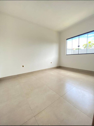 Imagem Casa com 2 Quartos à Venda, 146 m² em Goiânia Imagem Casa com 2 Quartos à Venda, 146 m² em Goiânia