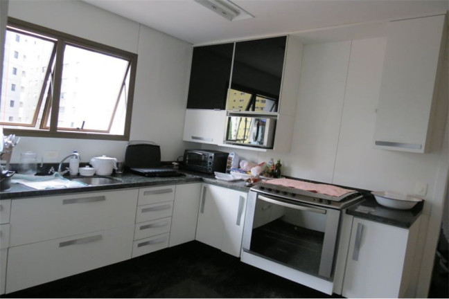 Imagem Apartamento com 1 Quarto à Venda, 200 m² em Moema - São Paulo Imagem Apartamento com 1 Quarto à Venda, 200 m² em Moema - São Paulo