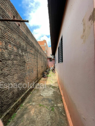 Imagem Casa com 2 Quartos à Venda, 200 m² em Conjunto Habitacional Maestro Júlio Ferrari - Lençóis Paulista Imagem Casa com 2 Quartos à Venda, 200 m² em Conjunto Habitacional Maestro Júlio Ferrari - Lençóis Paulista