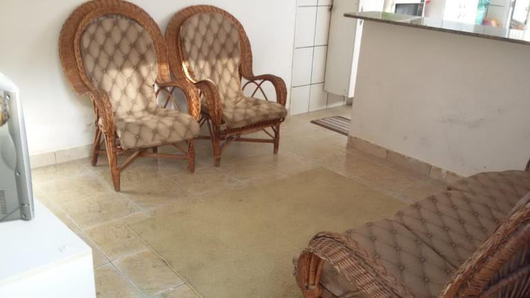 Imagem Casa com 1 Quarto à Venda, 125 m² em Jussara - Mongaguá