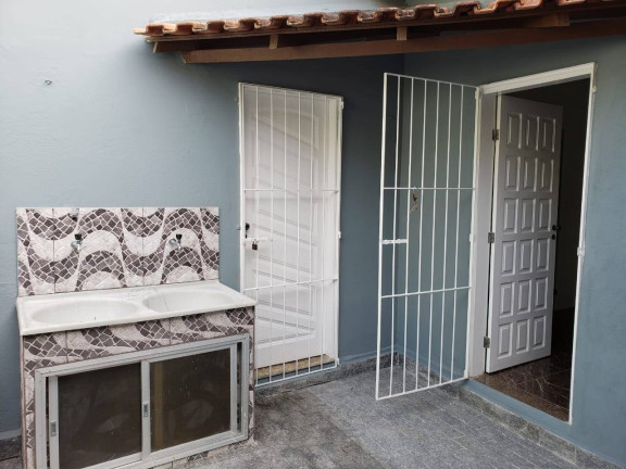 Imagem Casa com 4 Quartos à Venda, em Centro - Campos Dos Goytacazes Imagem Casa com 4 Quartos à Venda, em Centro - Campos Dos Goytacazes