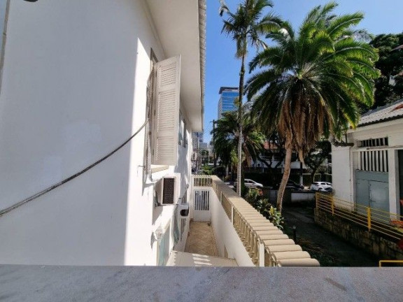 Imagem Casa com 3 Quartos à Venda, 195 m² em Gonzaga - Santos