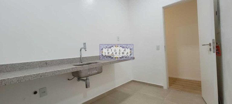 Imagem Apartamento com 3 Quartos à Venda, 100 m² em Laranjeiras - Rio De Janeiro Imagem Apartamento com 3 Quartos à Venda, 100 m² em Laranjeiras - Rio De Janeiro
