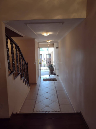 Imagem Sobrado com 3 Quartos à Venda, 300 m² em Centro - Botucatu Imagem Sobrado com 3 Quartos à Venda, 300 m² em Centro - Botucatu