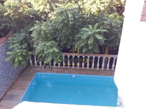 Imagem Casa com 3 Quartos à Venda, 360 m² em Colubande - São Gonçalo Imagem Casa com 3 Quartos à Venda, 360 m² em Colubande - São Gonçalo