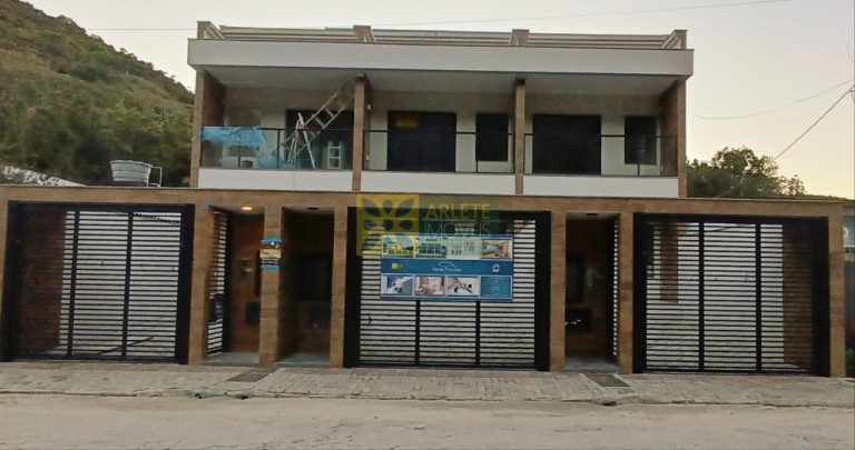 Imagem Casa com 2 Quartos à Venda, 140 m² em Bombas - Bombinhas Imagem Casa com 2 Quartos à Venda, 140 m² em Bombas - Bombinhas