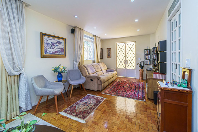 Imagem Casa com 4 Quartos à Venda, 300 m² em Vila Monumento - São Paulo Imagem Casa com 4 Quartos à Venda, 300 m² em Vila Monumento - São Paulo