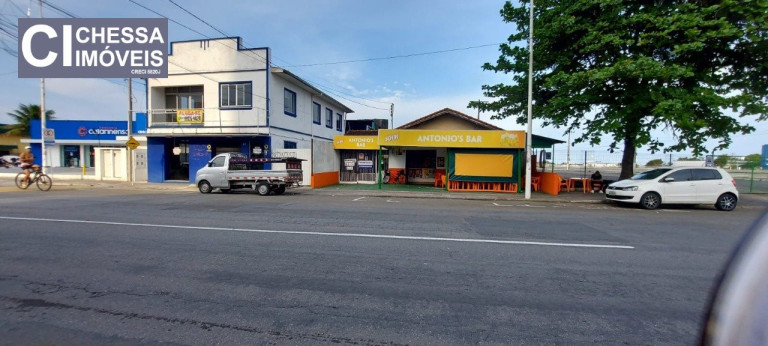 Imagem Casa com 2 Quartos à Venda, 306 m² em Centro - Itajaí Imagem Casa com 2 Quartos à Venda, 306 m² em Centro - Itajaí