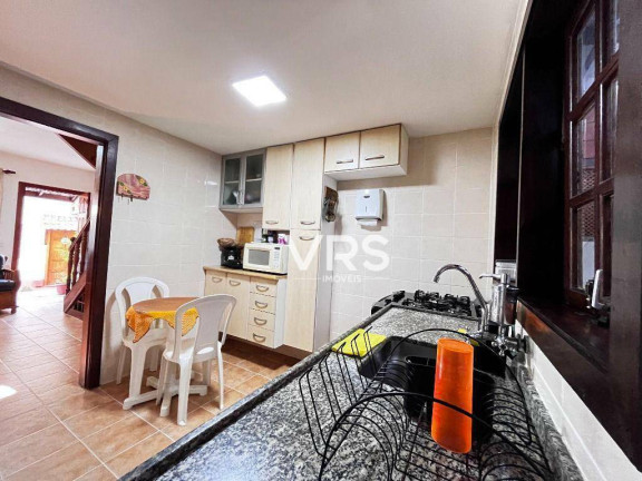 Imagem Casa com 3 Quartos à Venda, 64 m² em Araras - Teresópolis