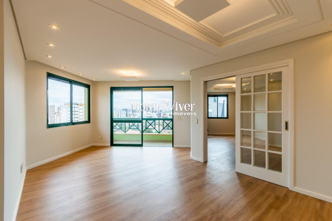 Imagem Apartamento com 3 Quartos à Venda, 149 m² em Centro - Curitiba Imagem Apartamento com 3 Quartos à Venda, 149 m² em Centro - Curitiba