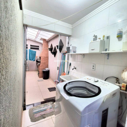 Imagem Apartamento com 2 Quartos à Venda, 68 m² Imagem Apartamento com 2 Quartos à Venda, 68 m²