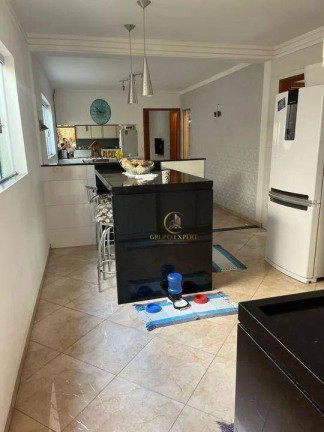 Imagem Casa com 3 Quartos à Venda, 110 m² em Vila Tesouro - São José Dos Campos Imagem Casa com 3 Quartos à Venda, 110 m² em Vila Tesouro - São José Dos Campos