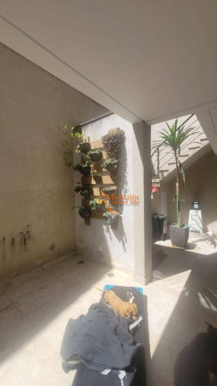 Imagem Sobrado com 4 Quartos à Venda, 200 m² em Parque Flamengo - Guarulhos Imagem Sobrado com 4 Quartos à Venda, 200 m² em Parque Flamengo - Guarulhos