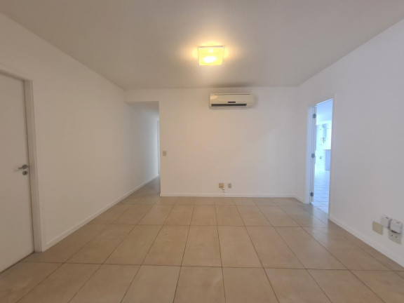Imagem Apartamento com 4 Quartos à Venda, 289 m² em Barra Da Tijuca - Rio De Janeiro Imagem Apartamento com 4 Quartos à Venda, 289 m² em Barra Da Tijuca - Rio De Janeiro