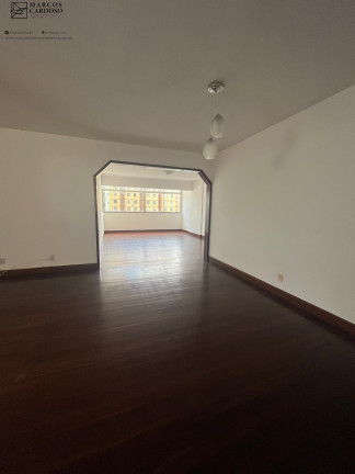 Imagem Imóvel com 4 Quartos à Venda, 200 m² em Batista Campos - Belém