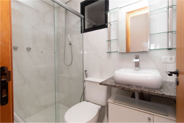 Imagem Imóvel com 3 Quartos à Venda, em Moema - São Paulo Imagem Imóvel com 3 Quartos à Venda, em Moema - São Paulo