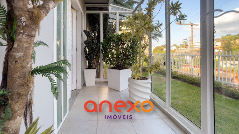 Imagem Casa com 4 Quartos à Venda, 313 m² em Centro - Blumenau
