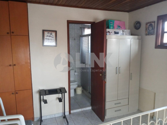 Imagem Casa com 3 Quartos à Venda, 138 m² em Jardim Carvalho - Porto Alegre Imagem Casa com 3 Quartos à Venda, 138 m² em Jardim Carvalho - Porto Alegre