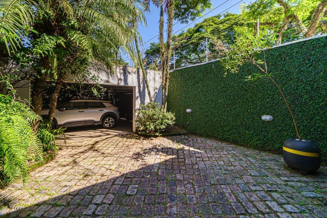Imagem Casa com 4 Quartos à Venda, 696 m² em Alto De Pinheiros - São Paulo Imagem Casa com 4 Quartos à Venda, 696 m² em Alto De Pinheiros - São Paulo