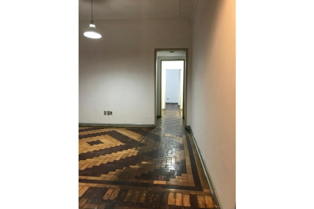 Imagem Imóvel com 2 Quartos à Venda, 81 m² em Centro Histórico - Porto Alegre Imagem Imóvel com 2 Quartos à Venda, 81 m² em Centro Histórico - Porto Alegre
